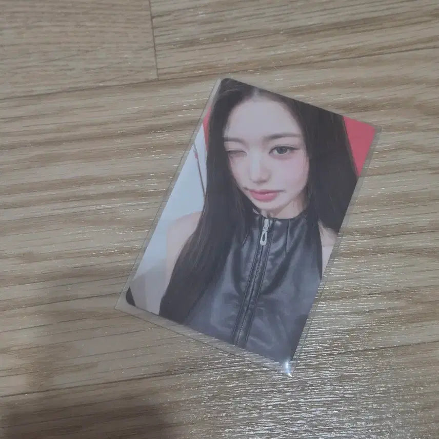 [BUNJANG] IVE Wonyoung BangBang Live Plus Photocard / 아이브 뱅뱅 원영 공방포카 리바이브 플러스