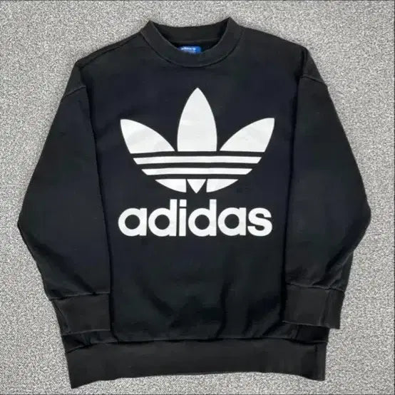 [BUNJANG] Adidas Trefoil Black Sweatshirt / 아디다스 트레포일 검정 맨투맨