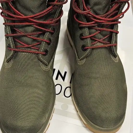 [BUNJANG] Timberland Khaki Walker Boots with Red Laces / 팀버랜드 워커부츠