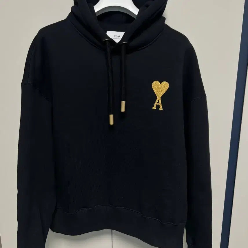 [BUNJANG] AMI Paris Gold Logo Hoodie Limited Edition XL / [XL] 아미 골드 로고 후드티 한정판