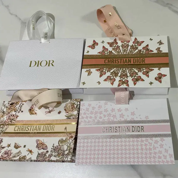 [BUNJANG] Dior Shopping Bag / 디올 쇼핑백 개당  무료. 19.5 x 14x7.5 사이즈