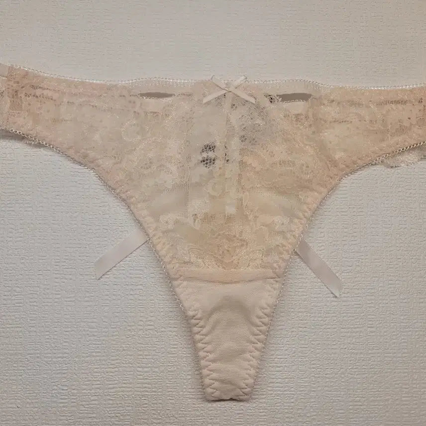 [BUNJANG] Lace Women's Thong Beige Underwear (New) / 레이스 여성 티팬티 베이지 속옷(새상품) 90