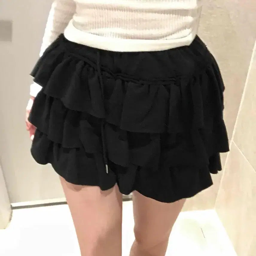 [BUNJANG] Ruffled Mini Skirt with Built-in Shorts / (속바지내장, 소재탄탄) 캉캉 프릴 미니스커트