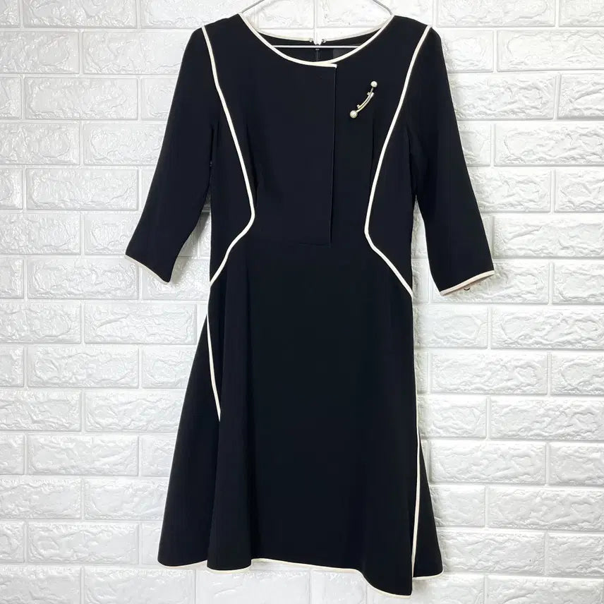 [BUNJANG] Satin Color-Block A-Line Dress / SATIN 사틴 여성 블랙 화이트 배색 A라인 원피스 85