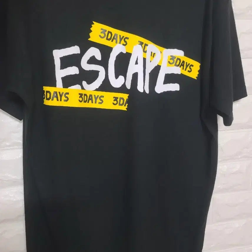 [BUNJANG] Jamtteul 3DAYS Short-Sleeve T-Shirt (M Size) with Clear Photocard / 잠뜰 쓰리데이즈 반팔 티셔츠 M 사이즈 투명포카
