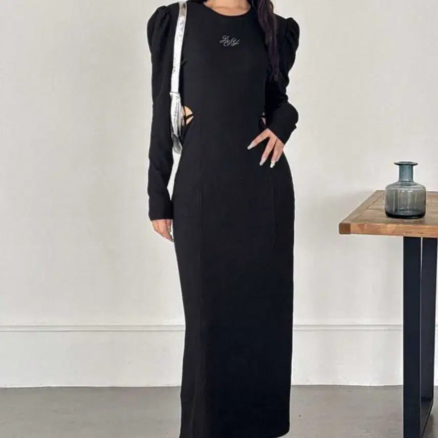 [BUNJANG] Friful Black Cut-Out Waist Maxi Dress / Friful 블랙 허리트임 원피스