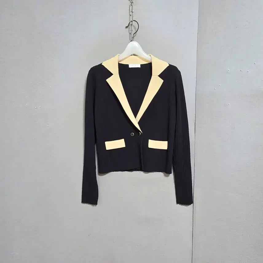 [BUNJANG] Sandro V-Neck Knit Cardigan Black Size 1 / 산드로 깔끔스타일 가디건 1   n4002