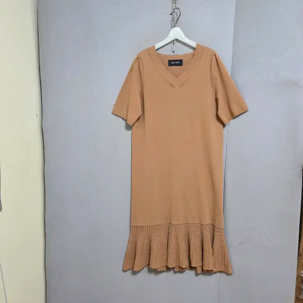 [BUNJANG] Mine Beige Summer Knit Dress (Size F) / 마인 베이지 여름 니트 원피스 F   n4004