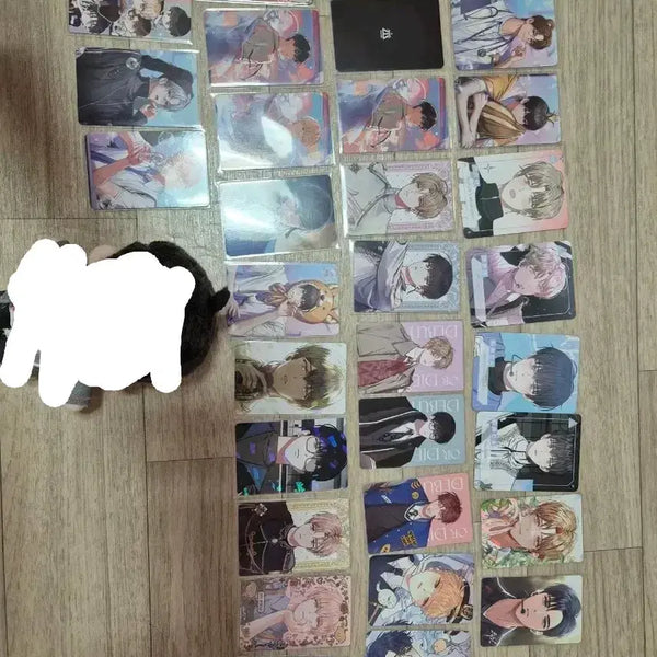 [BUNJANG] Debut or Death Photocard, Plush / 데못죽 굿즈 싸게 팔아요. 되팔기 가능