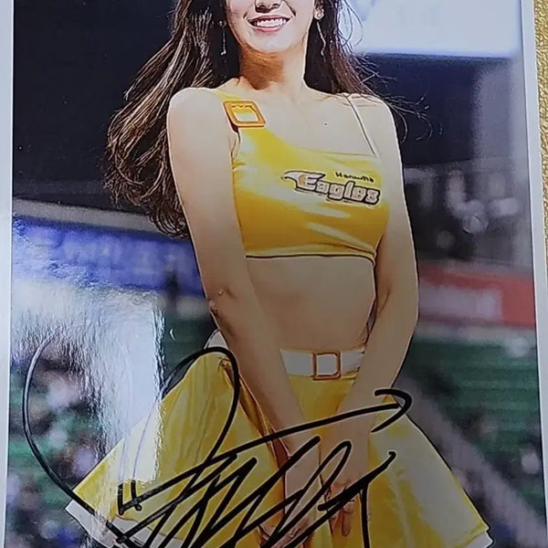 [BUNJANG] Kim Yeon-jung Autographed Signed Photo / 김연정 친필 사진 싸인