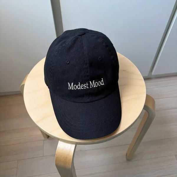[BUNJANG] Modestmood Black Embroidered Logo Ball Cap / 모데스트무드 볼캡