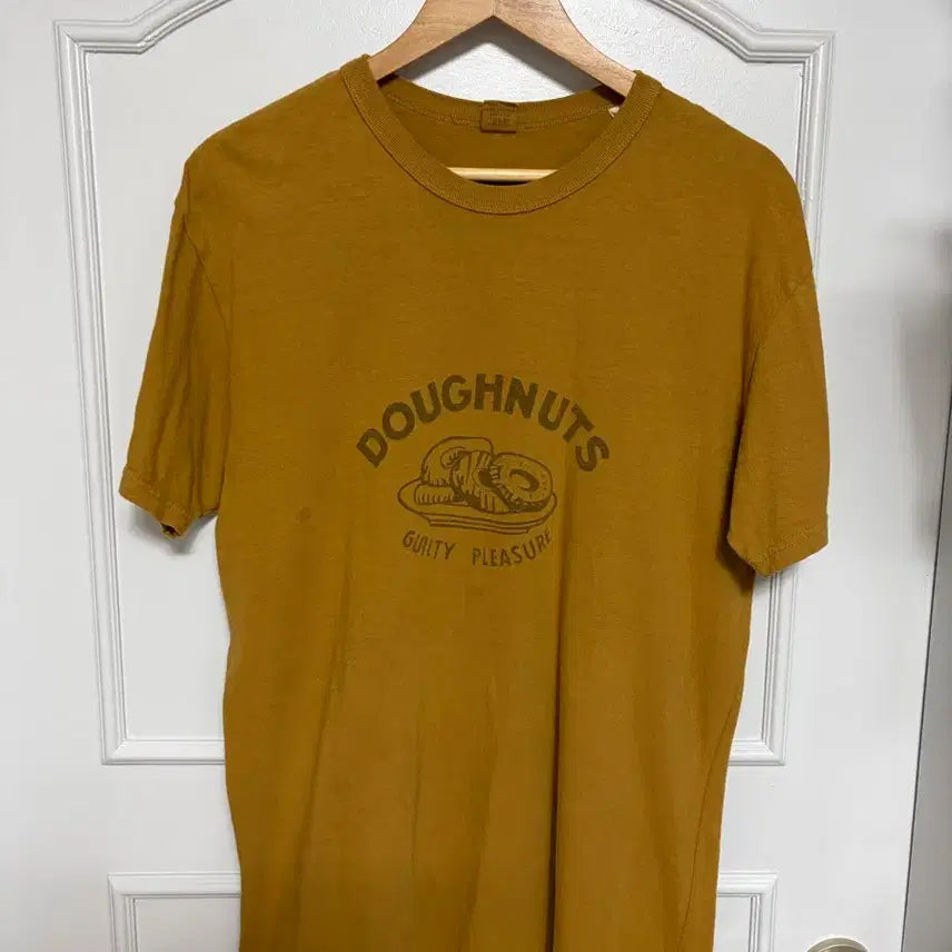 [BUNJANG] UES Donut T-Shirt / [4] UES 도넛 티셔츠