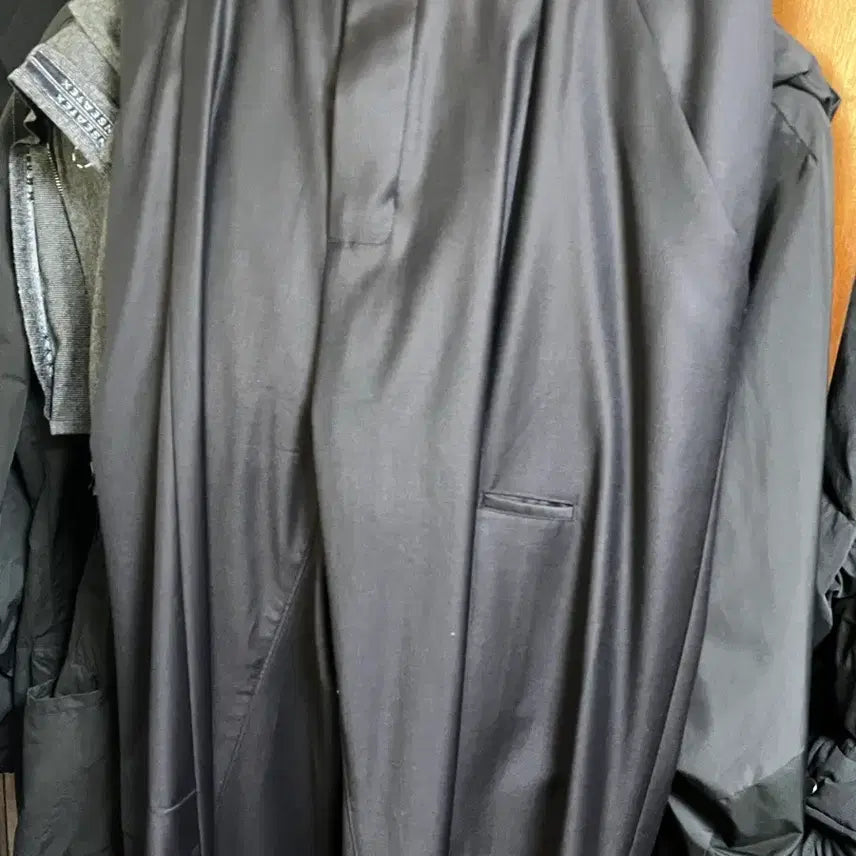[BUNJANG] Politeu Slack Pants Black / 폴리테루 슬랙스