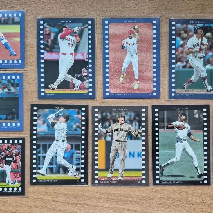 [BUNJANG] MLB 2025 Topps Heritage Ready & Action Cards (Bobby Witt Jr., Mike Trout, etc.) - 10 Card Set / MLB 2025 탑스 헤리티지 바비윗, 트라웃 등 레디앤액션카드 10장