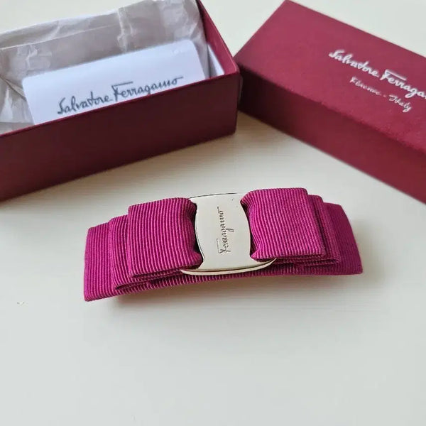 [BUNJANG] Salvatore Ferragamo Hairpin Fuchsia Pink / 페라가모 헤어핀