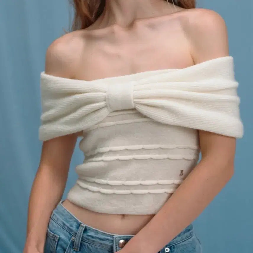 [BUNJANG] TheBarnet Ribbed Off-Shoulder Short-Sleeve Knit Ivory / 더바넷 리본 오프숄더 반팔 니트 아이보리
