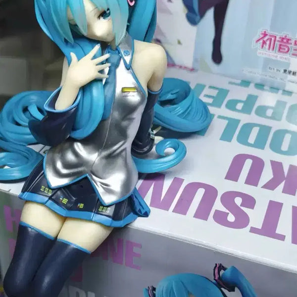 [BUNJANG] Hatsune Miku Dark Angel SPM Figure (Sealed) / 옴뇸님 - 미쿠 후류 누들스토퍼