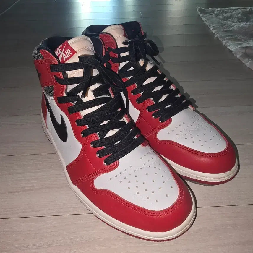 [BUNJANG] Nike Air Jordan 1 High Chicago 2022 Size 8.5 / 나이키 조던하이 시카고2022 265 사이즈 팝니다.