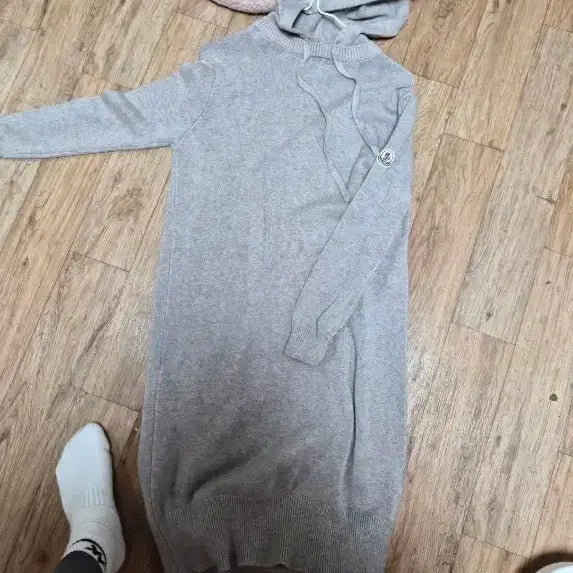 [BUNJANG] Moncler Hooded Knit Dress - Grey / 몽클레어 후드 니트 원피스 그레이