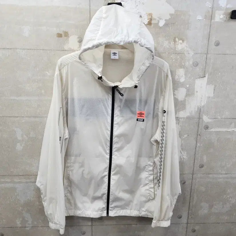 [BUNJANG] Umbro Men's OOP Lightweight Windbreaker Jacket Size 100 / (L)엄브로 정품 남성 OOP 경량 바람막이/100size/상태우수