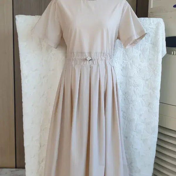 [BUNJANG] Beige Midi Dress with Waist Tie / 원피스 예뻐요