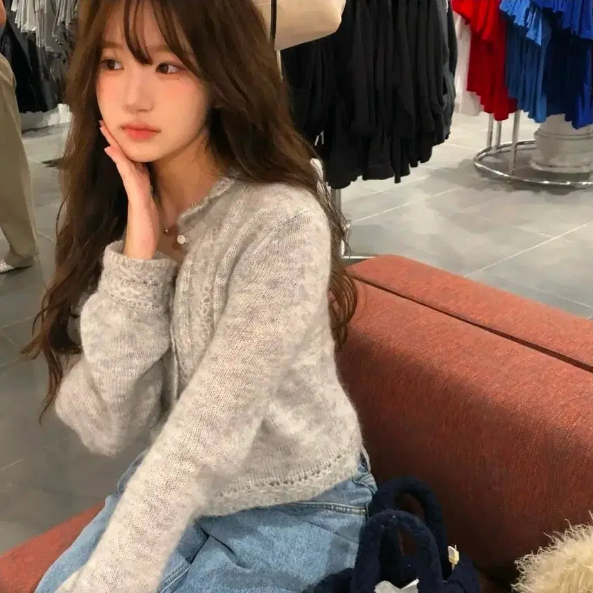 [BUNJANG] TheBarnet Frill Mohair Cardigan (Light Grey) / 더바넷 프릴 모헤어 가디건(라이트 그레이(F))
