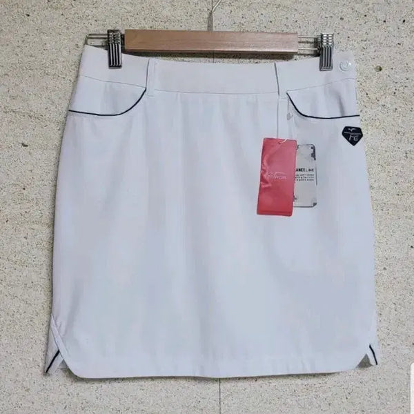 [BUNJANG] Phantom Golf Women's Cooling Skirt White Size 67 / 팬텀 골프 여성 쿨링 스커트 (새상품)
