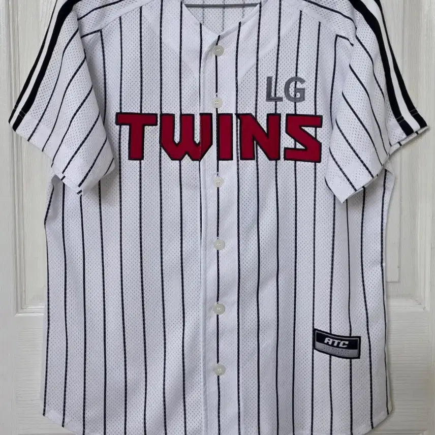 [BUNJANG] LG Twins Home Baseball Jersey (Oh Ji-hwan) Size 95 / [95] LG트윈스 홈 유니폼(오지환)