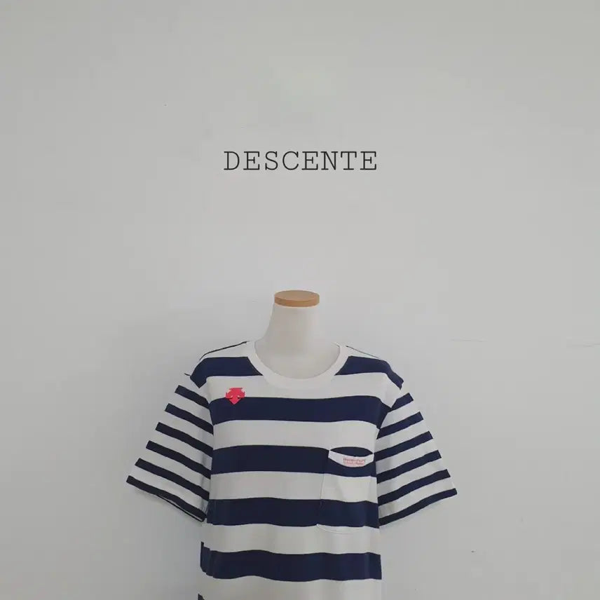 [BUNJANG] Descente Striped Short Sleeve T-Shirt / 세일)No.26043014 데상트 스트라이프 반팔 티셔츠