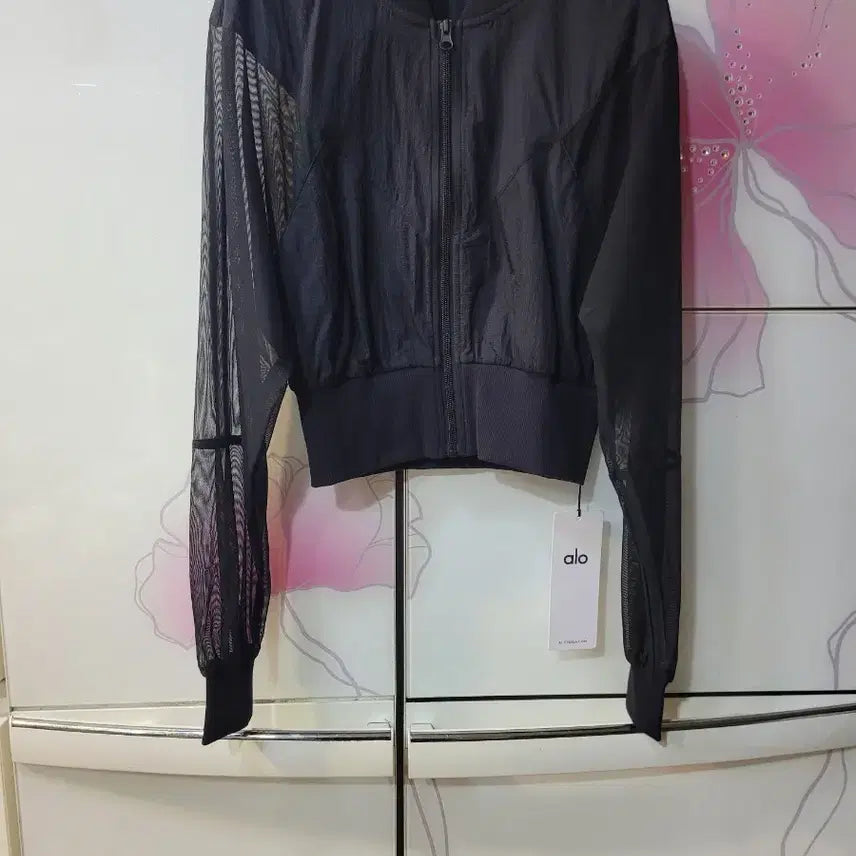 [BUNJANG] Alo Black Mesh Bomber Jacket / alo 알로 블랙 메쉬 봄버 자켓