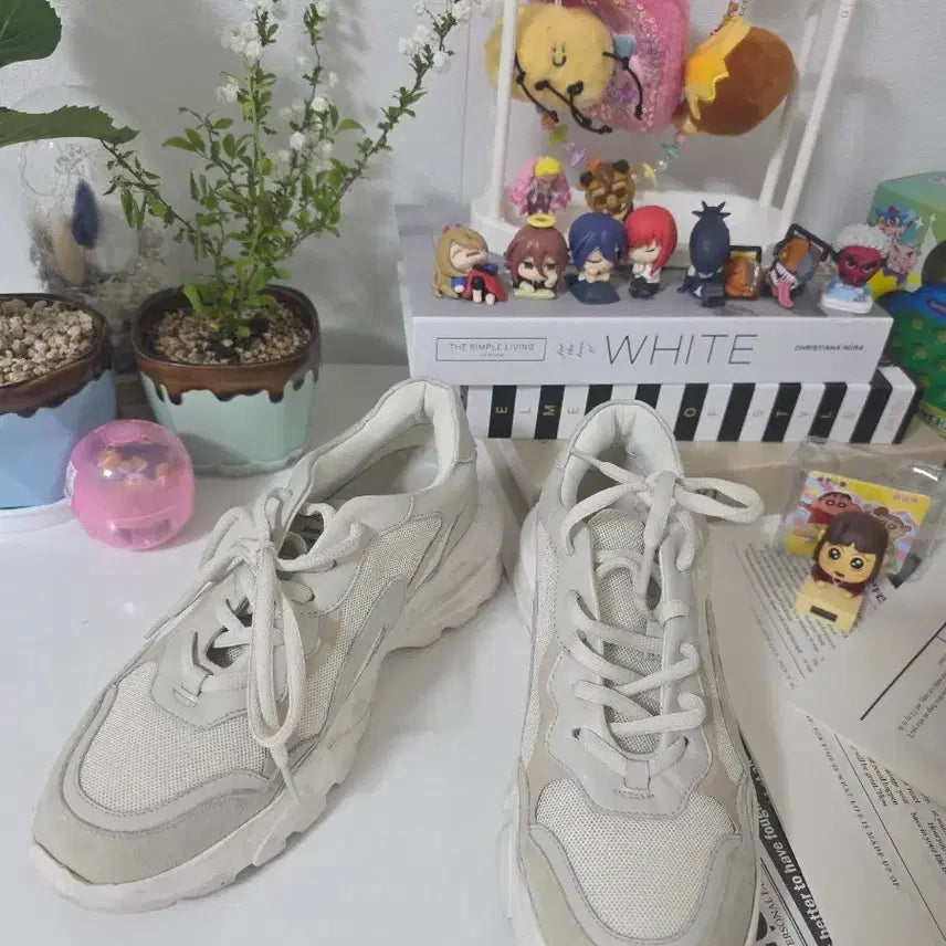[BUNJANG] KUHO Chunky Sole Sneakers Ivory Size 240 / KUHO 볼드솔 청키 스니커즈 아이보리 240