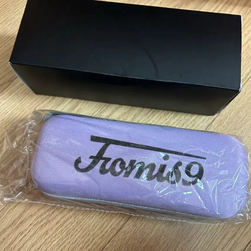 [BUNJANG] fromis_9 Lucky Draw Umbrella Likey You Better Music Show Goods / 프로미스나인 역조공 양산 like you better 음방 굿즈 우산