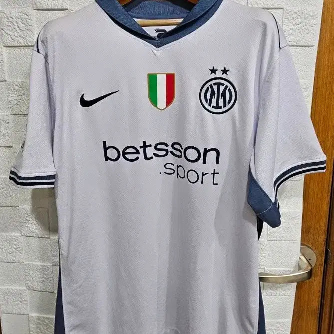 [BUNJANG] Inter Milan Lautaro Martinez Third Jersey White / 무배)인터밀란 라우타로 마르티네스 써드 유니폼 화이트