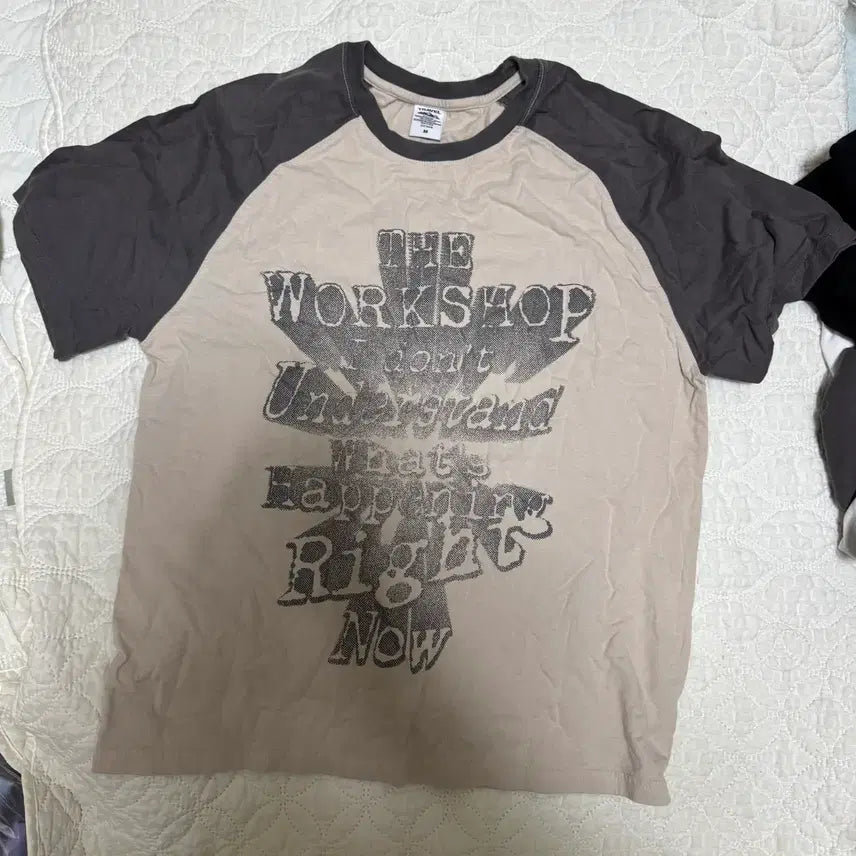 [BUNJANG] Travel Project Raglan Short Sleeve T-Shirt Beige / 트래블 프로젝트 래글런 반팔티 베이지