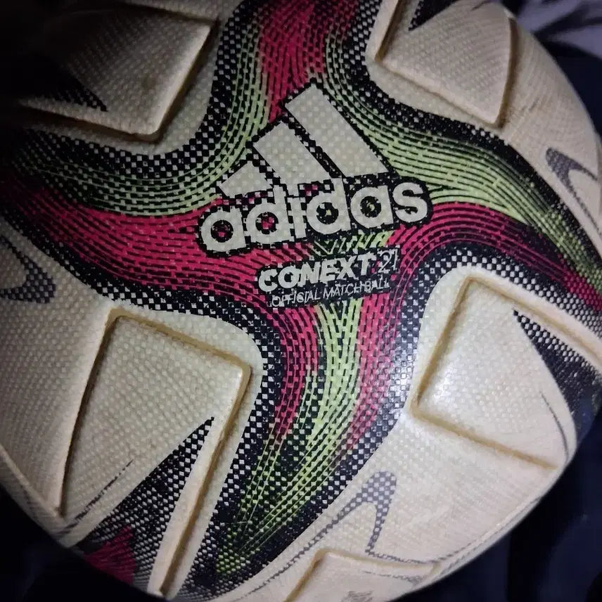 [BUNJANG] Adidas Size 5 Official Match Ball Football / 아디다스 축구공5호 매치볼 공인구 omb