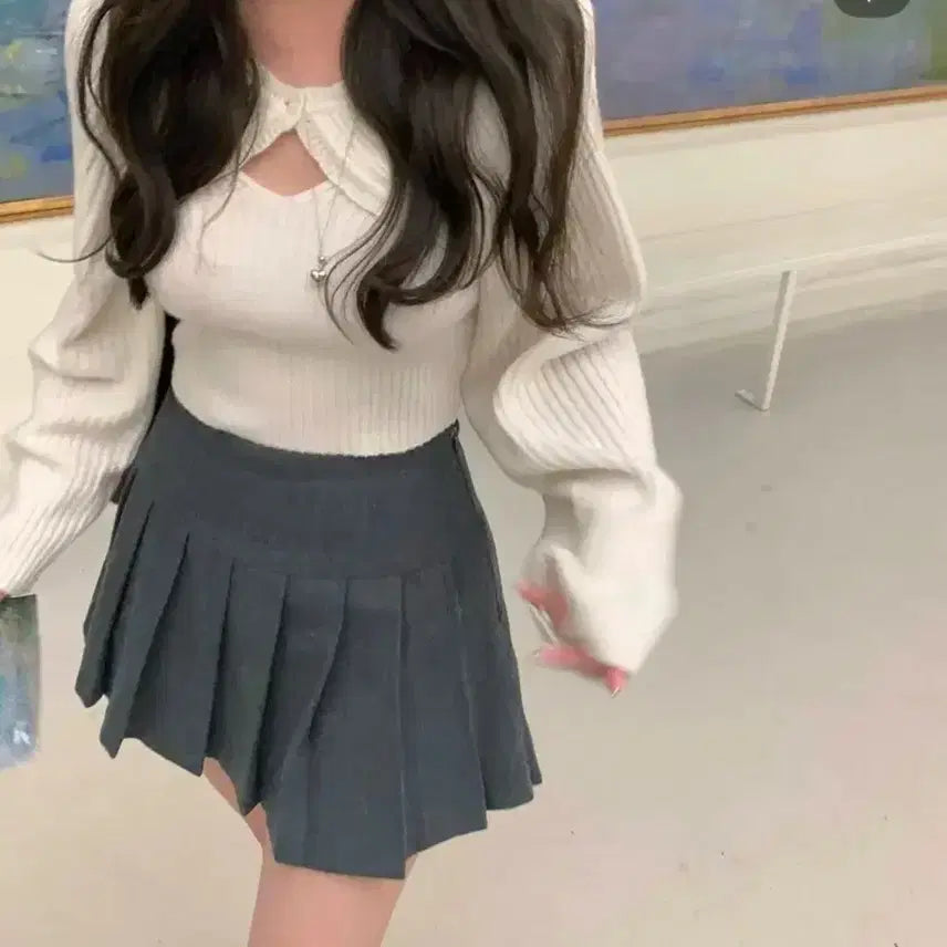 [BUNJANG] LiveHour Fave Pleated Skirt Charcoal M / 리브아워 fave 플리츠 스커트 차콜m