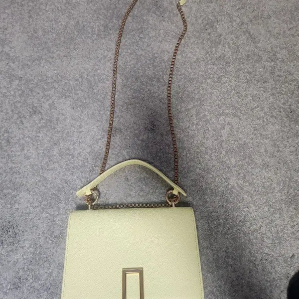[BUNJANG] Couronne Yellow Chain Mini Shoulder Bag Crossbody / 미사용 // 쿠론 옐로우 체인 미니숄더백 크로스백