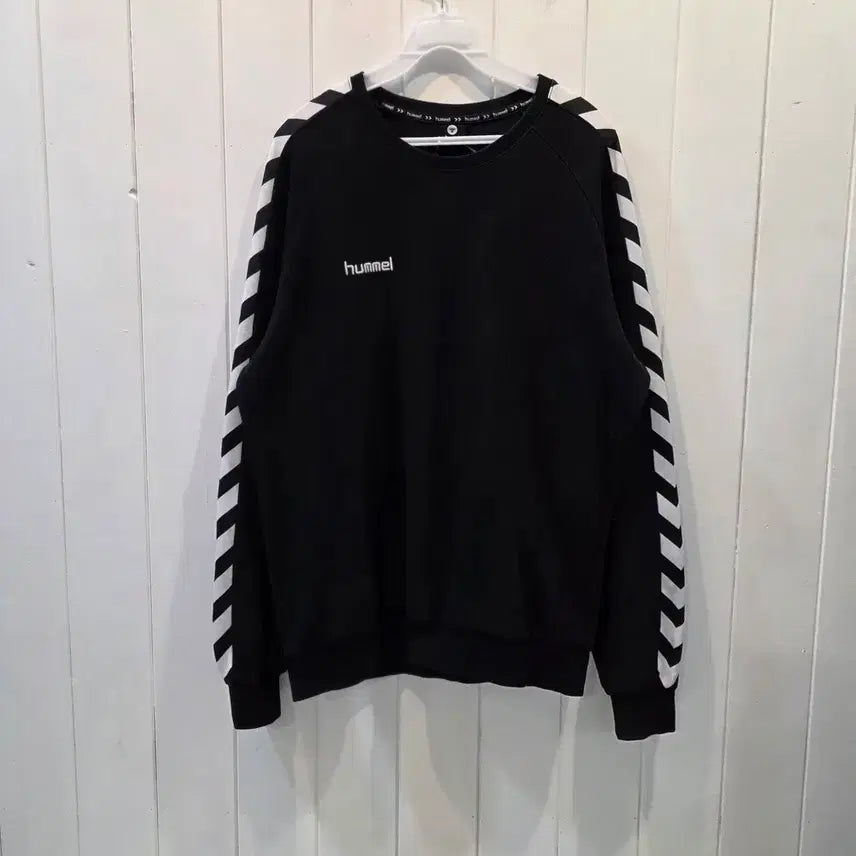 [BUNJANG] Hummel Black Sweatshirt XL / [Hummel] 험멜 맨투맨