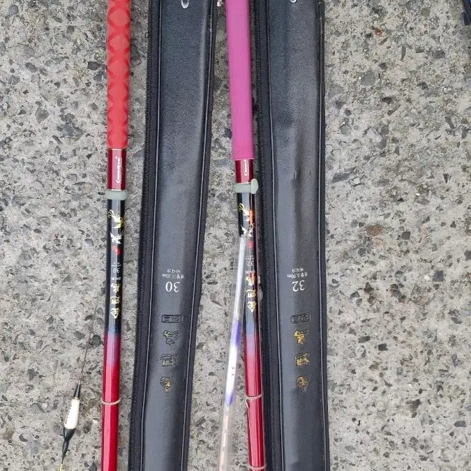[BUNJANG] Yongseong Cheonjiyeon 32.34, Cheonryu Bogopdae Geum Sijo 30.32 Fishing Rods / 용성 천지연 32.34  천류 보급대 금시조 30.32  판매