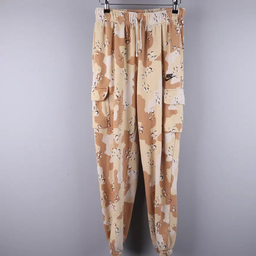 [BUNJANG] Nike Women's Club Fleece Mid-Rise Cargo Pants (XS) / (여성) 나이키 클럽 플리스 후리스 미드라이즈 카고 팬츠 (XS)