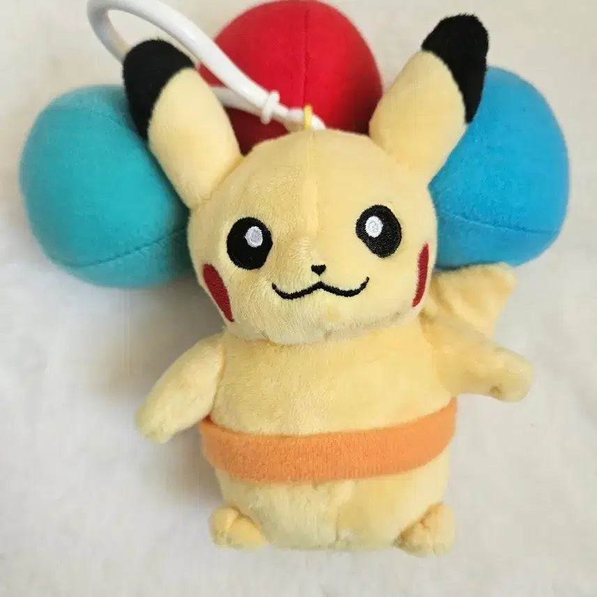 [BUNJANG] Pokemon Pikachu Balloon Plush Keychain / 포켓몬스터 제주도 팝업 피카츄 풍선 인형 키링
