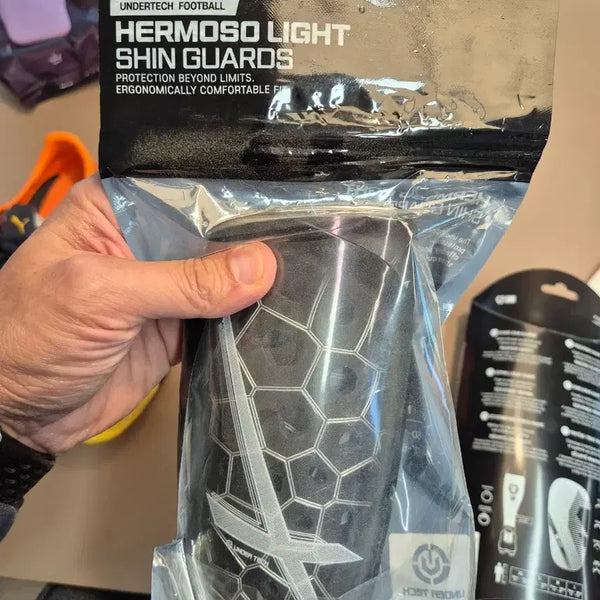 [BUNJANG] UnderTech Hermoso Light Soccer Shin Guards / 언더테크 Hermoso 라이트 축구 정강이 보호대
