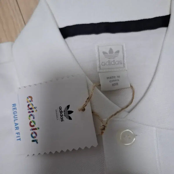 [BUNJANG] Adidas Adicolor White T-Shirt / 아디다스 아디컬러 흰색