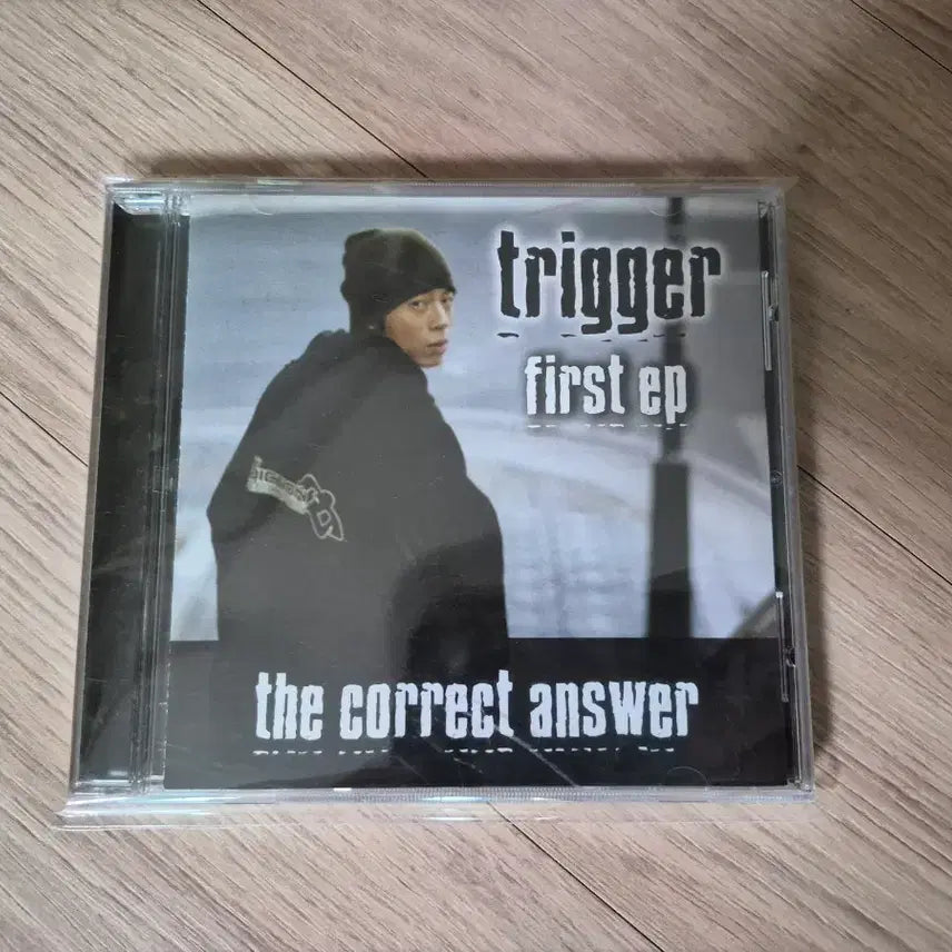 [BUNJANG] Trigger First EP CD / 트리거 trigger 첫번째 ep cd 음반