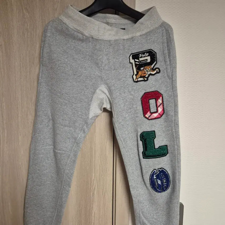 [BUNJANG] Polo Ralph Lauren Tiger Embroidered Patch Grey Sweatpants - Size S / 폴로 타이거 자수 패치 회색 트레이닝 바지 S