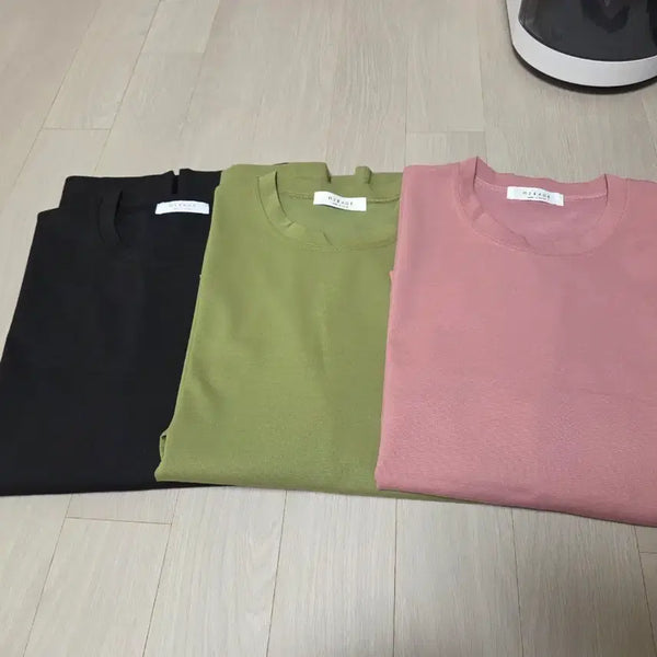 [BUNJANG] Unisex Long Sleeve T-shirt Set (Black, Green, Pink) / 남녀공용 라운드 티 블랙/그린/핑크 일괄