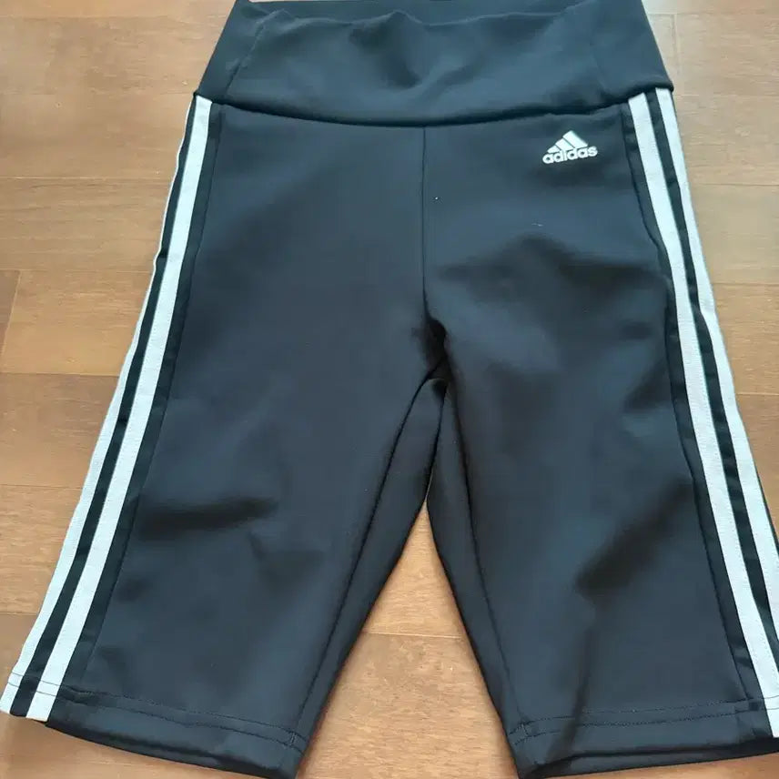 [BUNJANG] Adidas 3-Stripes Shorts Leggings / 아디다스 반바지 레깅스