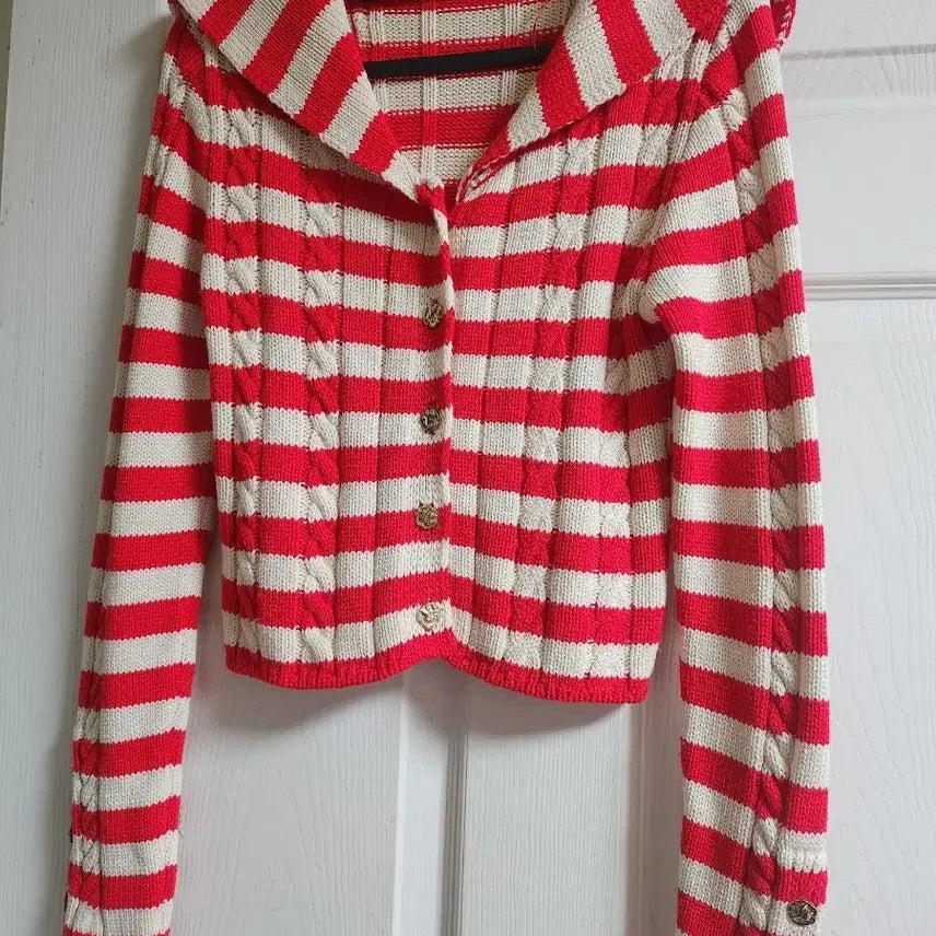 [BUNJANG] Zara Red Stripe Knit Crop Cardigan / 자라 레드 줄무늬 니트 크롭 가디건