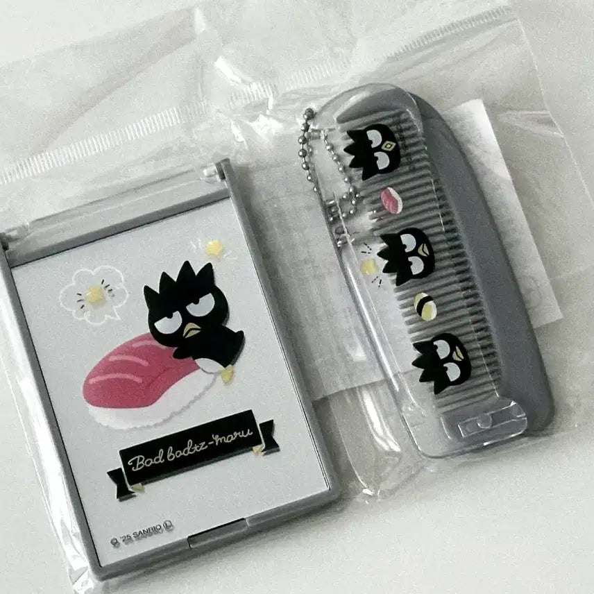 [BUNJANG] Badtz-Maru Mini Comb and Mirror Set - Authentic Japanese Product / 배드바츠마루 미니 빗거울 세트 일본정품 스시