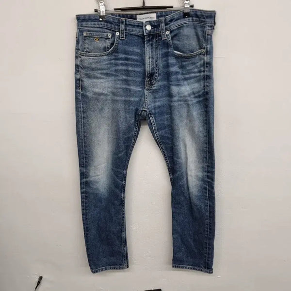 [BUNJANG] Calvin Klein Washed Denim Jeans (32 inch) / [32 inch] 캘빈클라인 워싱 데님 팬츠 청바지